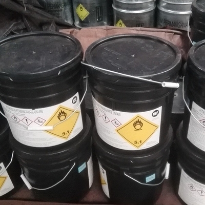 Type permanganate de potassium 97,5% Min Textile Auxiliaries CAS 7722-64-7 de sables mouvants pour le traitement de l'eau
